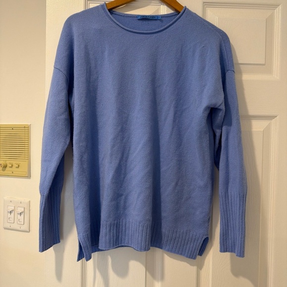 J. McLaughlin Sweaters - J. McLaughlin Soft Periwinkle Crewneck Sweater -100% cashmere